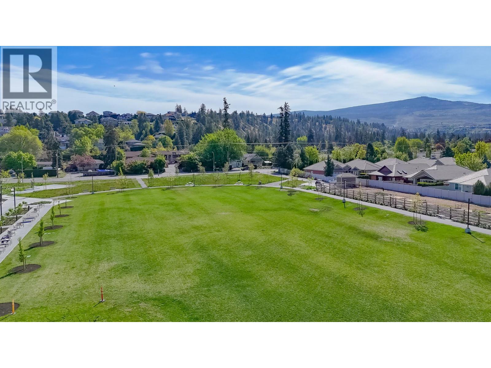 4450 Gordon Drive Unit# 137, Kelowna