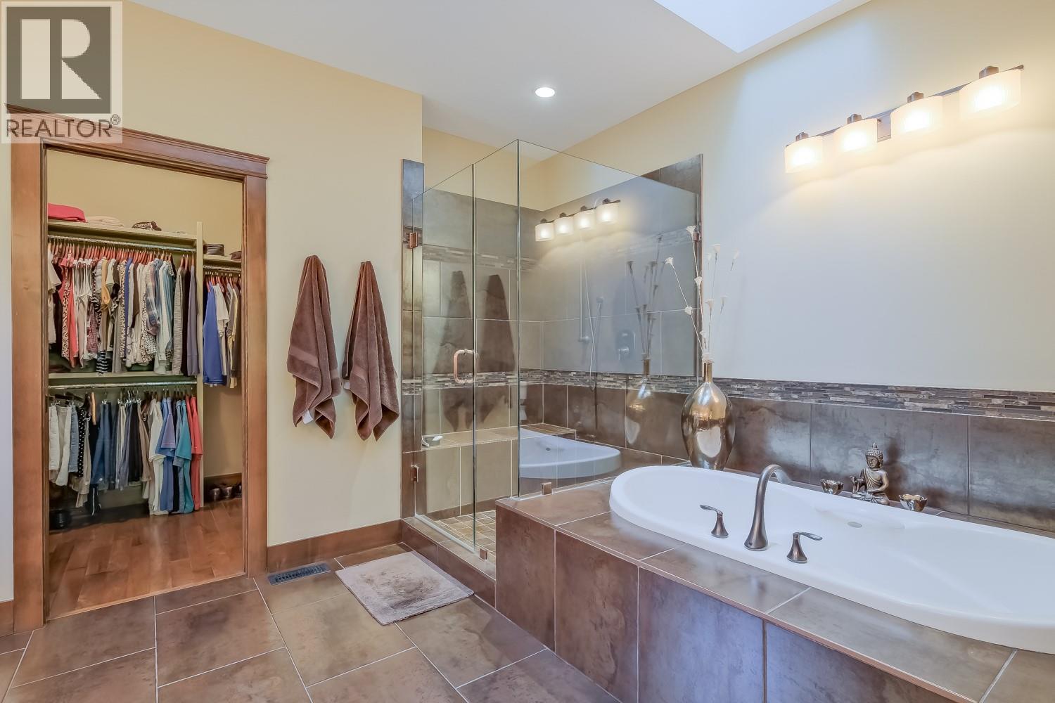 #137 4450 Gordon Drive - 24