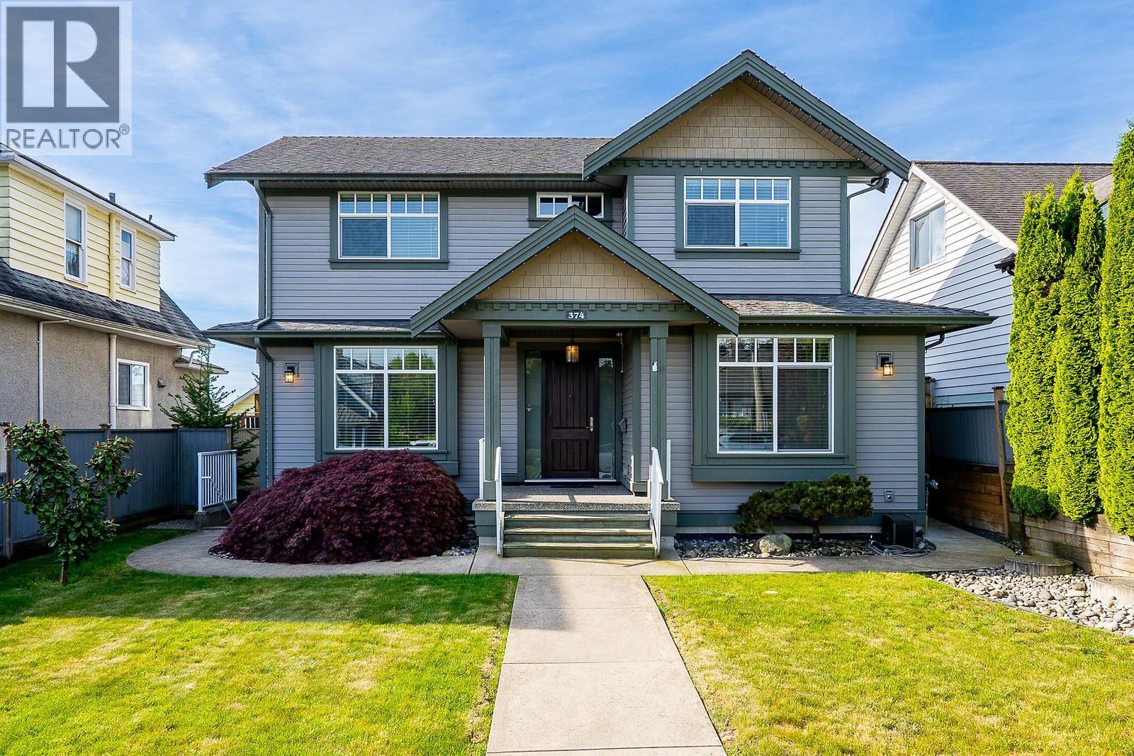374 SIMPSON STREET