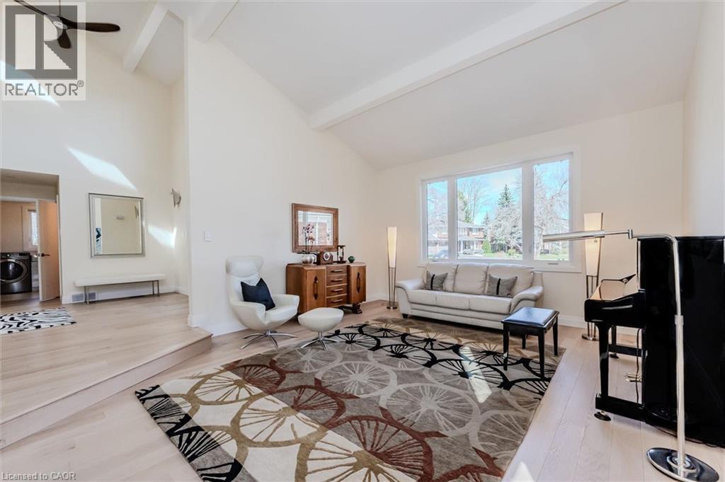 364 ASH TREE Place, Waterloo, Ontario, N2T1R7 — Photo 6