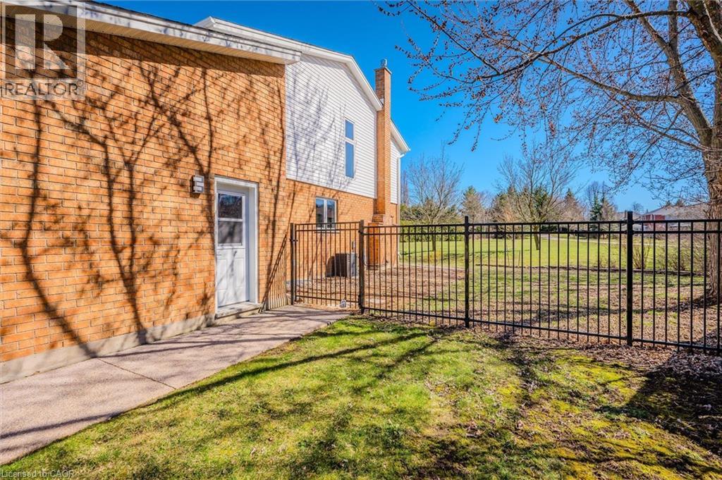 364 ASH TREE Place, Waterloo, Ontario, N2T1R7 — Photo 41