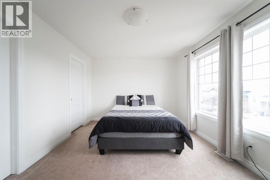 274 Thrush Street, Fort McMurray