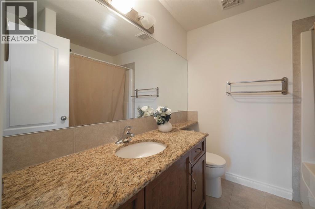 274 Thrush Street, Fort McMurray