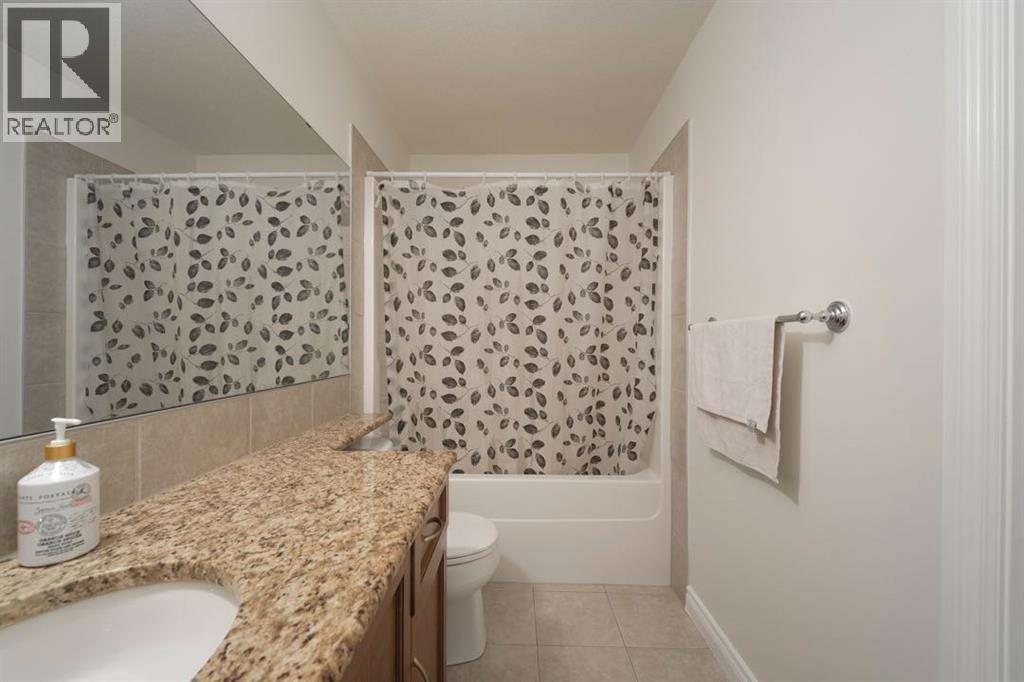 274 Thrush Street, Fort McMurray