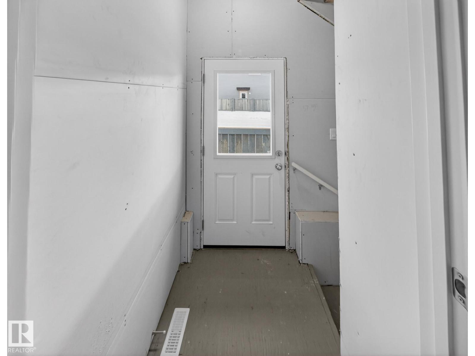 301 BRAE WY - 20