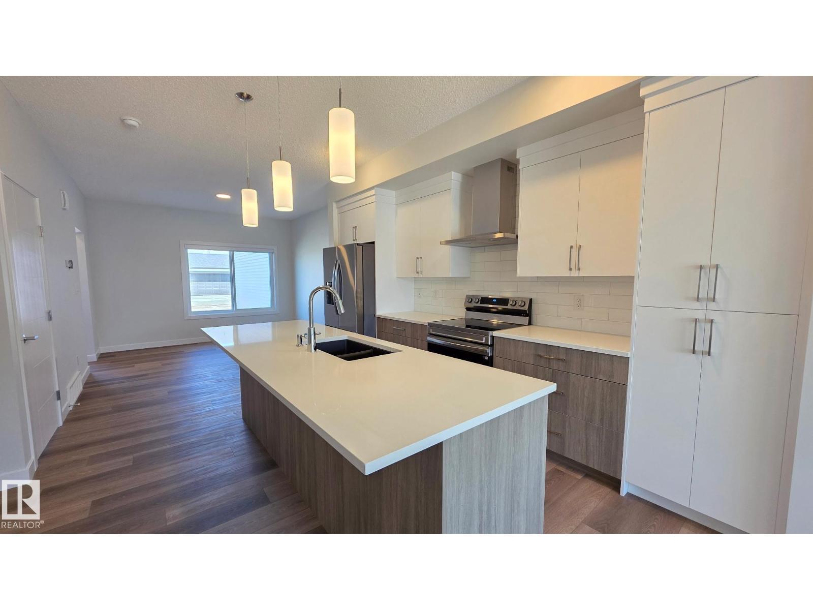 301 BRAE WY - 6