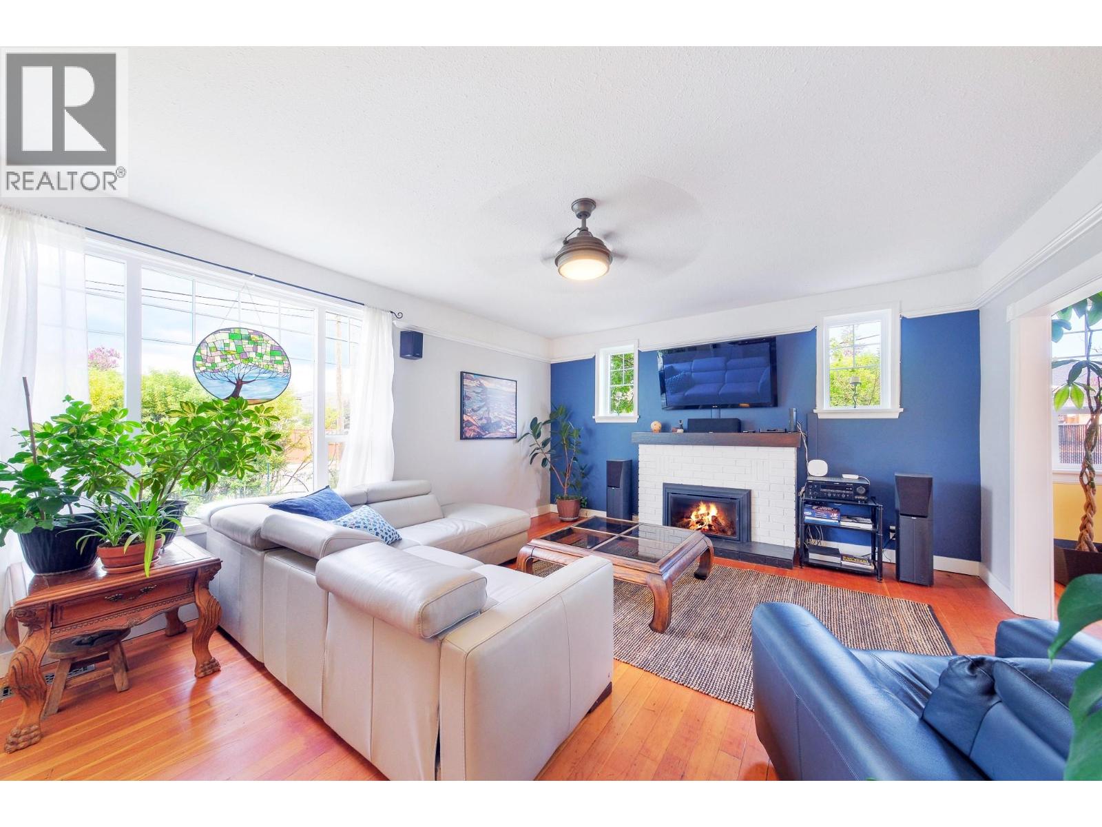4215 20th Street, Vernon