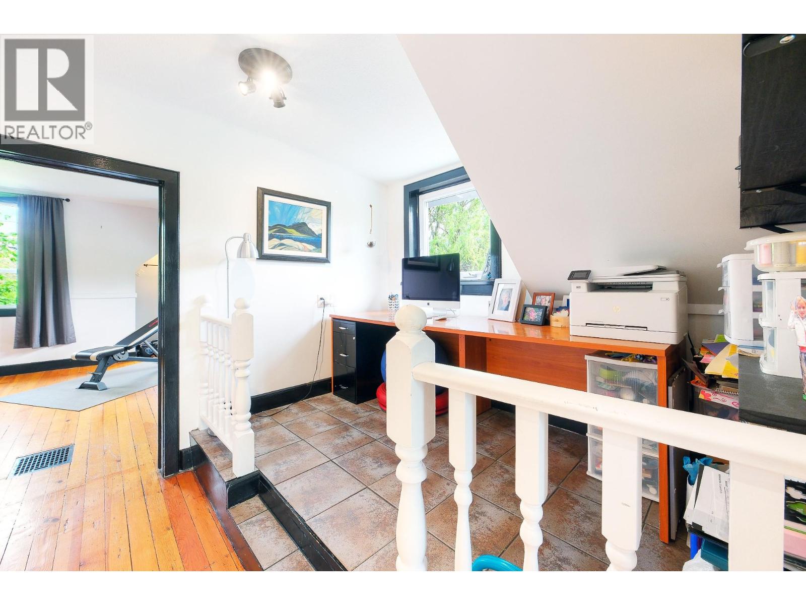 4215 20th Street, Vernon