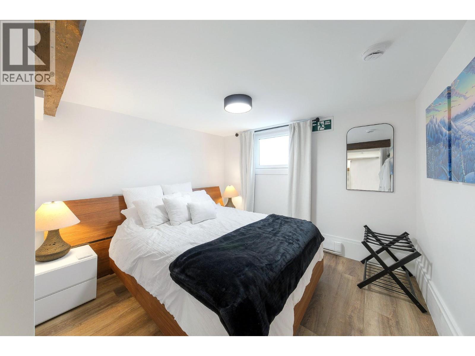 4215 20th Street - 41