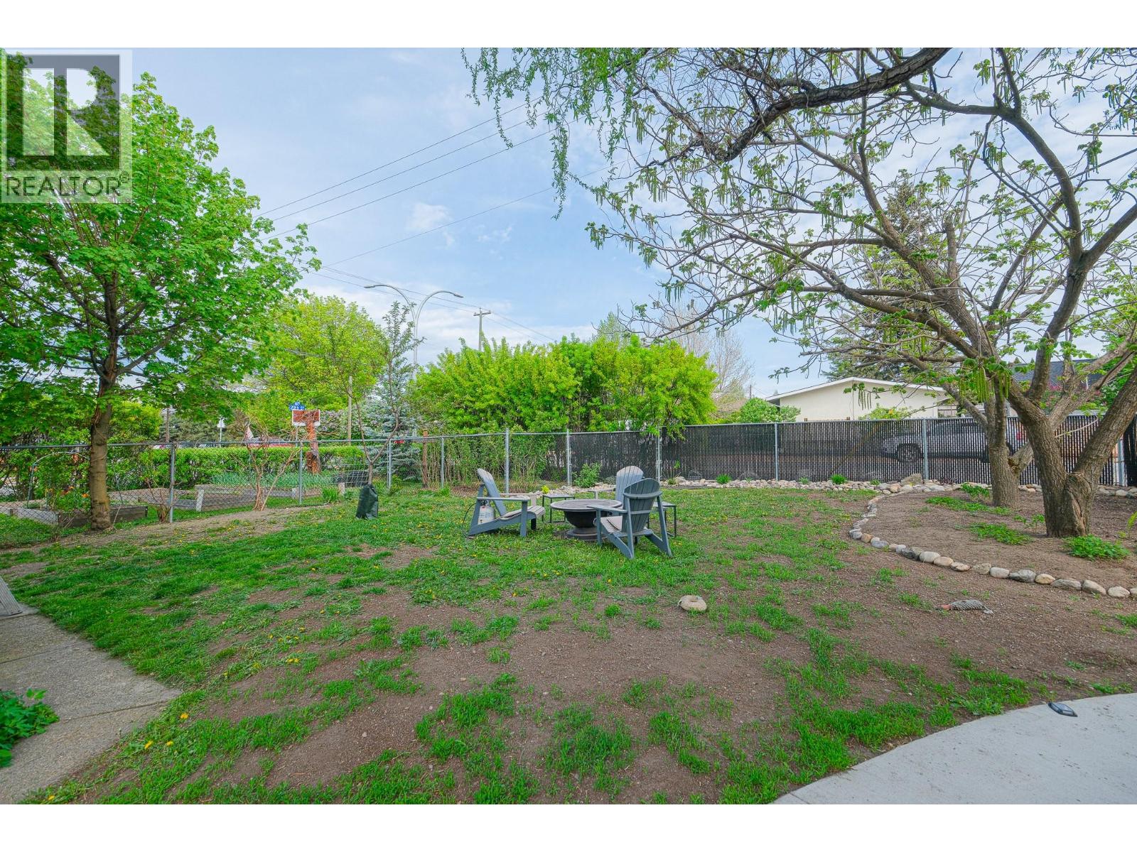 4215 20th Street, Vernon