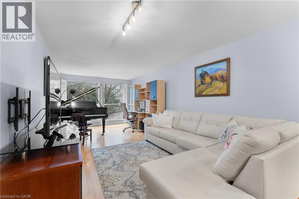 2267 LAKE SHORE Boulevard W Unit# 214, Toronto, Ontario, M8V3X2 — Photo 6