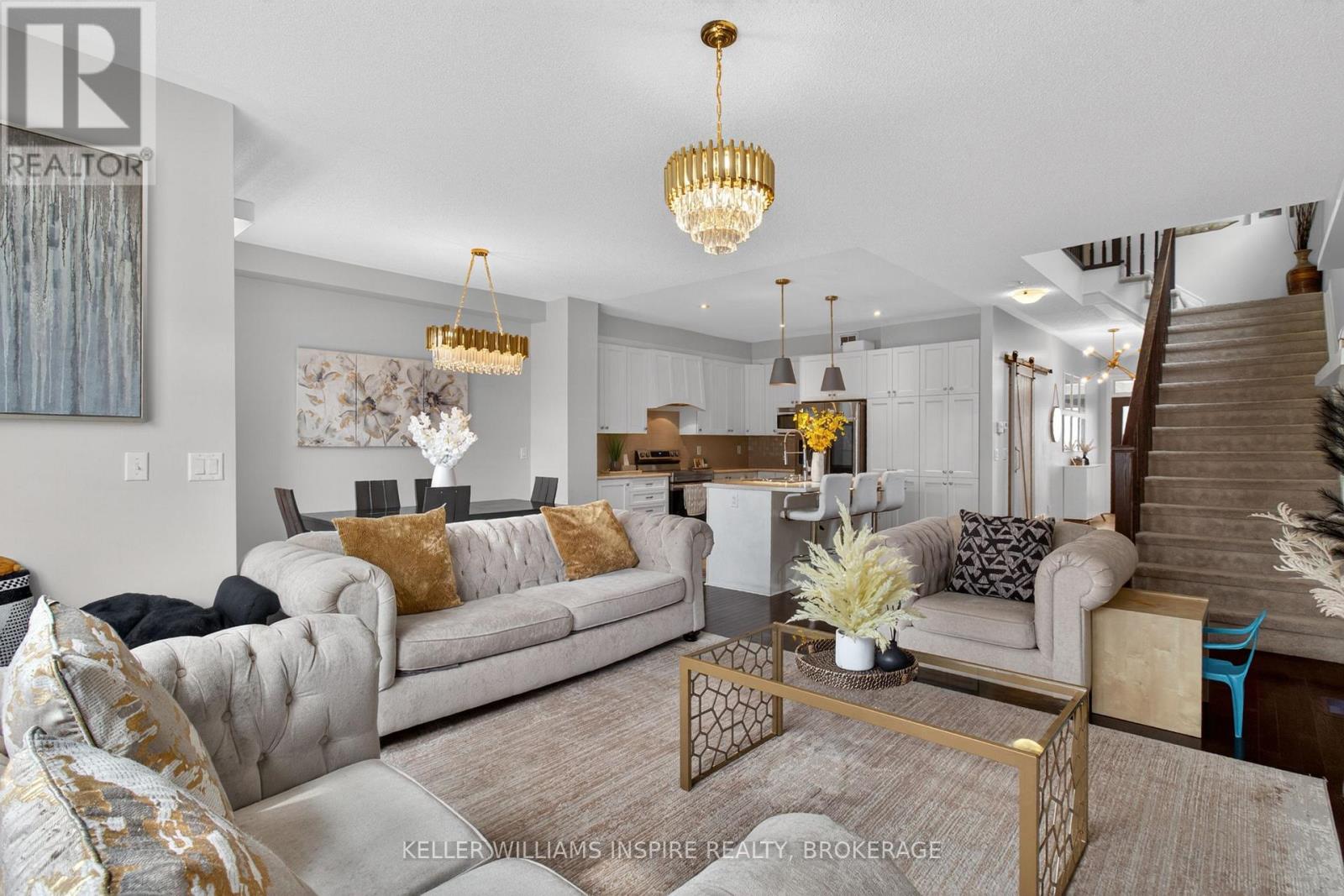 548 SAVANNAH COURT - Image 13