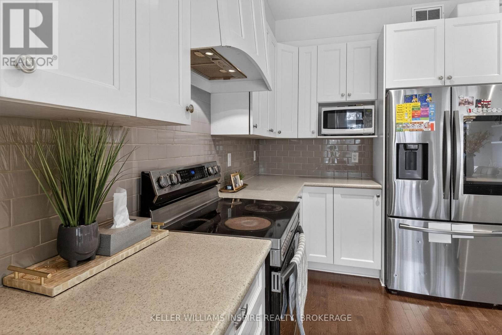 548 SAVANNAH COURT - Image 16