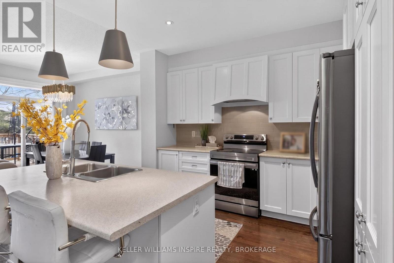 548 SAVANNAH COURT - Image 19