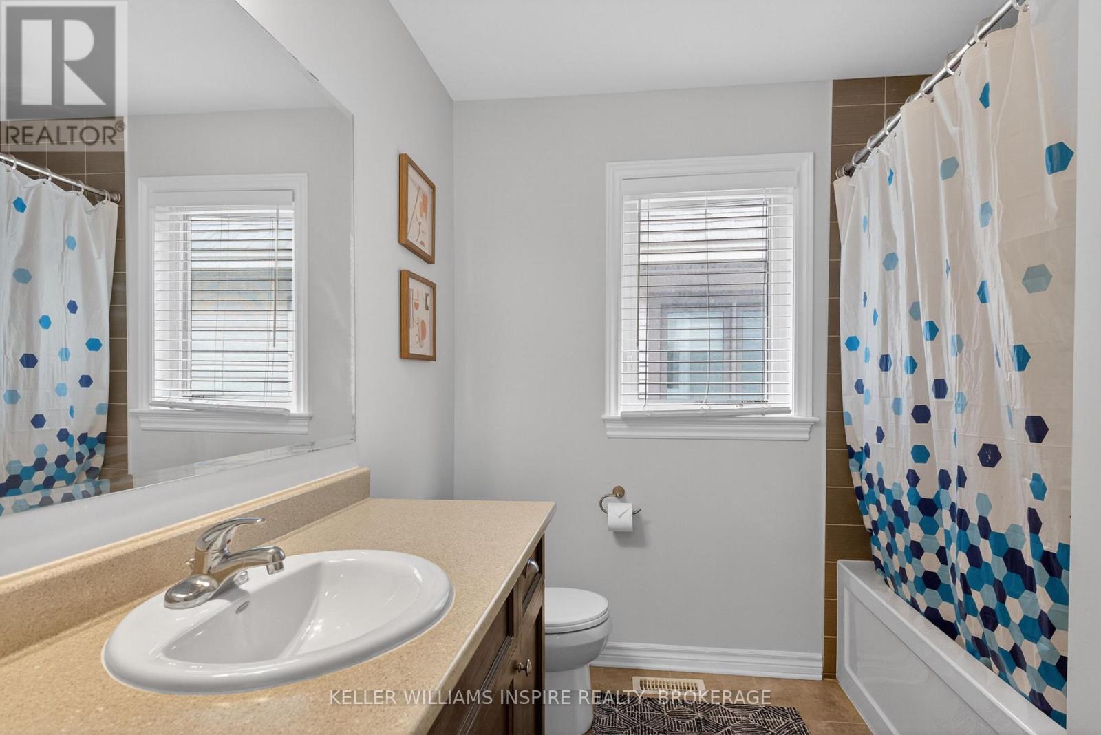 548 SAVANNAH COURT - 37