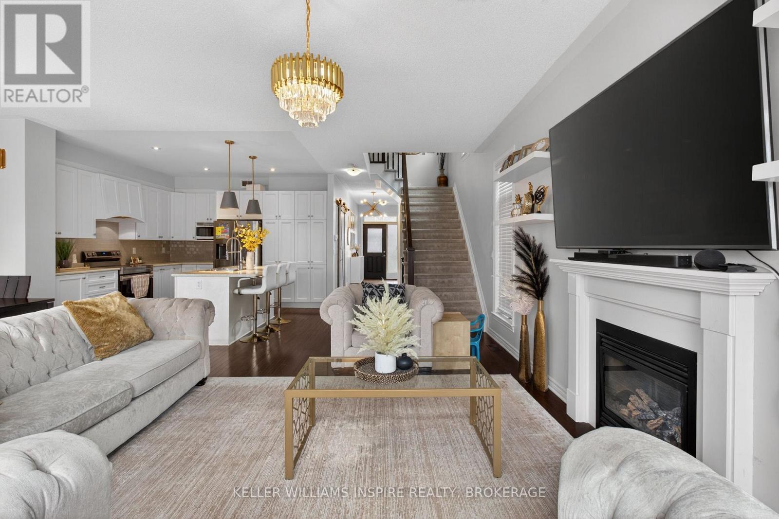 548 SAVANNAH COURT - 5