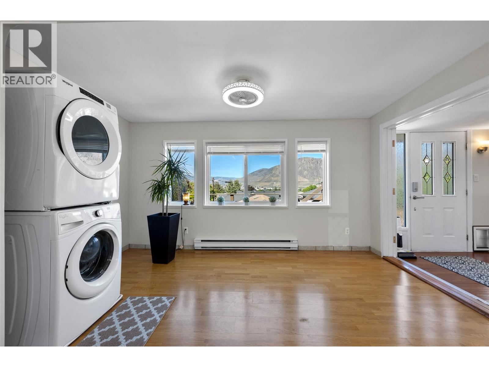 760 MUNRO Street - 14