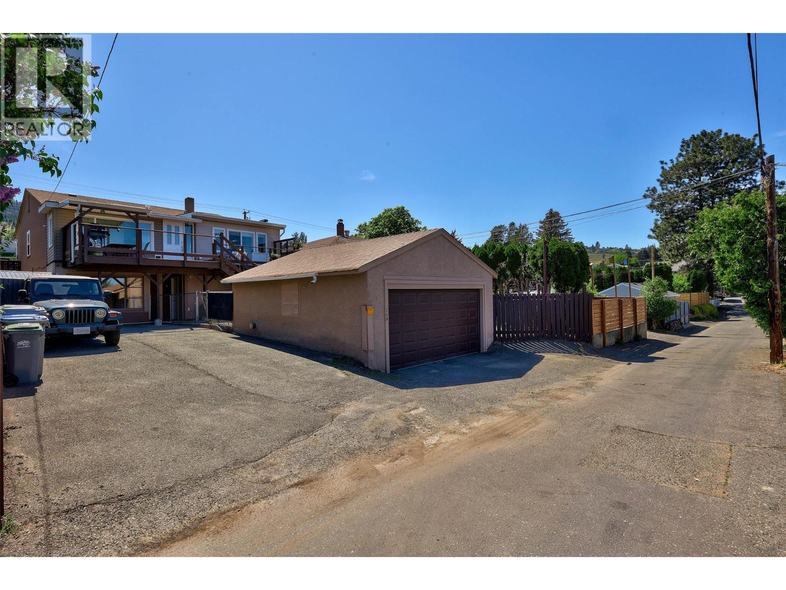 760 MUNRO Street - 41