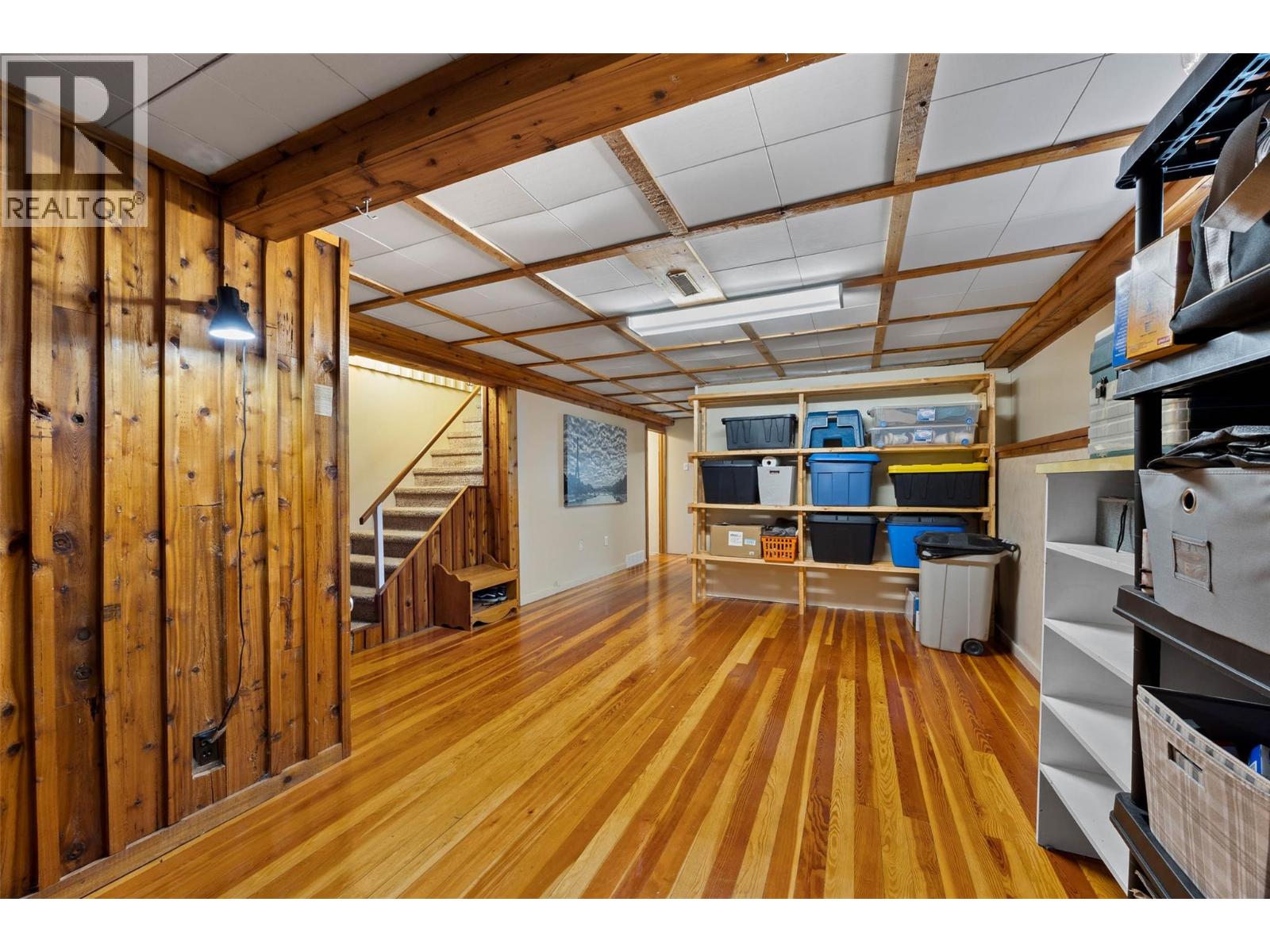 760 MUNRO Street - 27