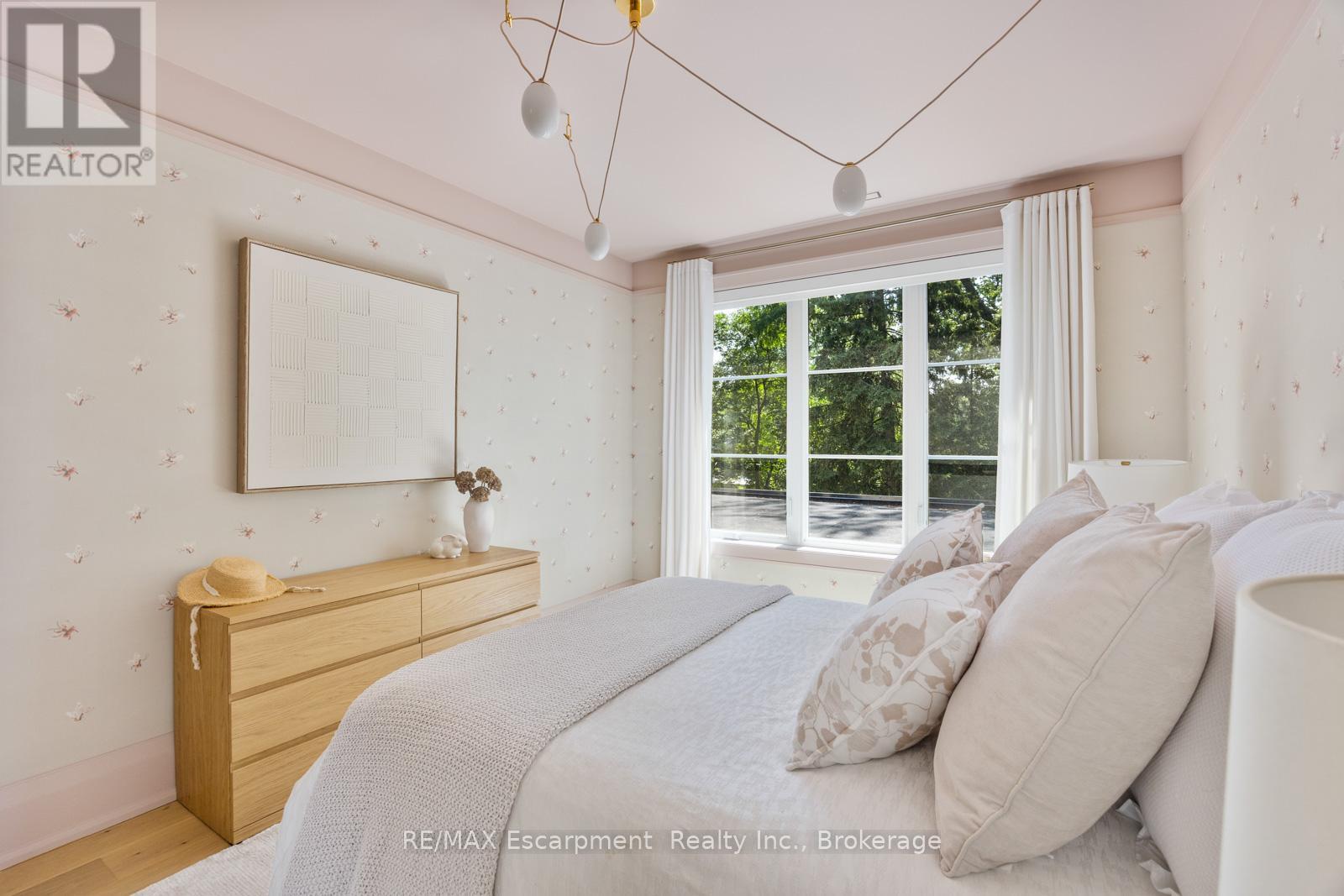 304 POMONA AVENUE - 27