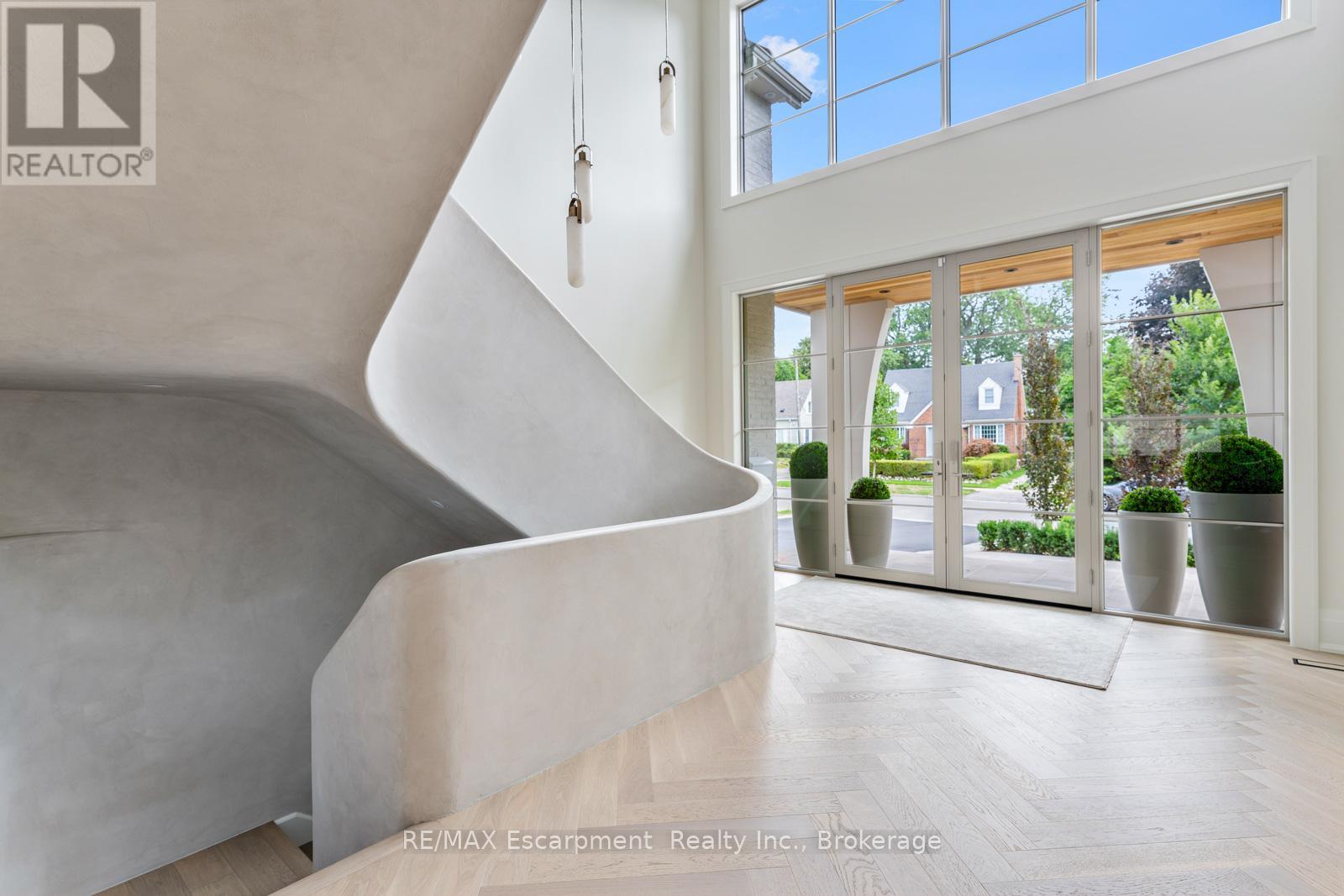 304 POMONA AVENUE - 7