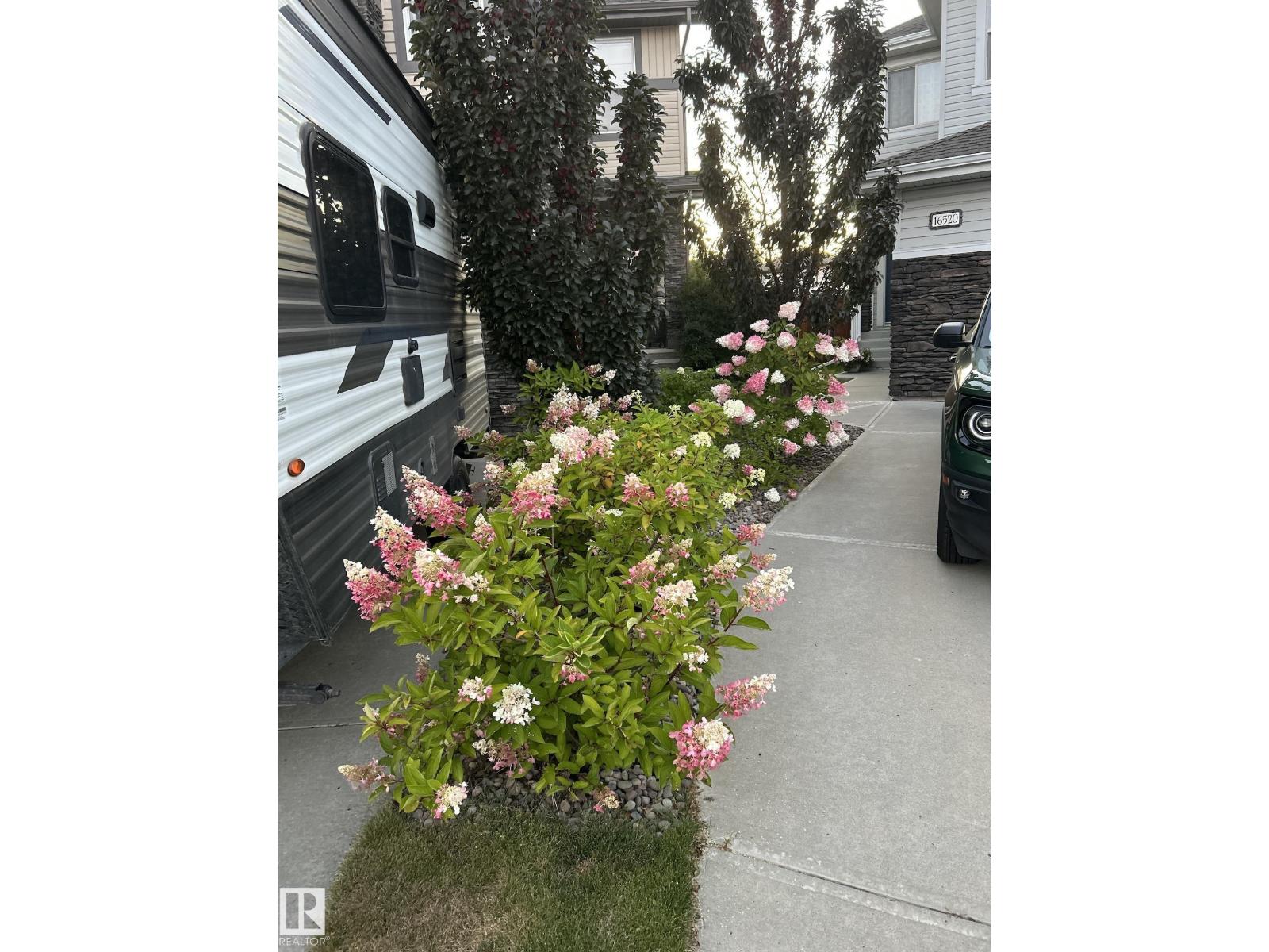 16520 136 ST NW - 34