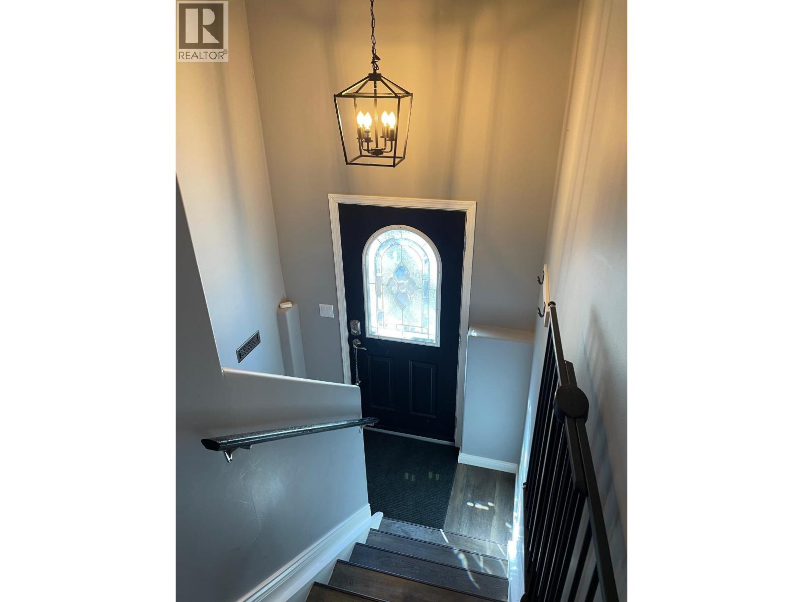 5212 HALLMARK CRESCENT, Fort Nelson