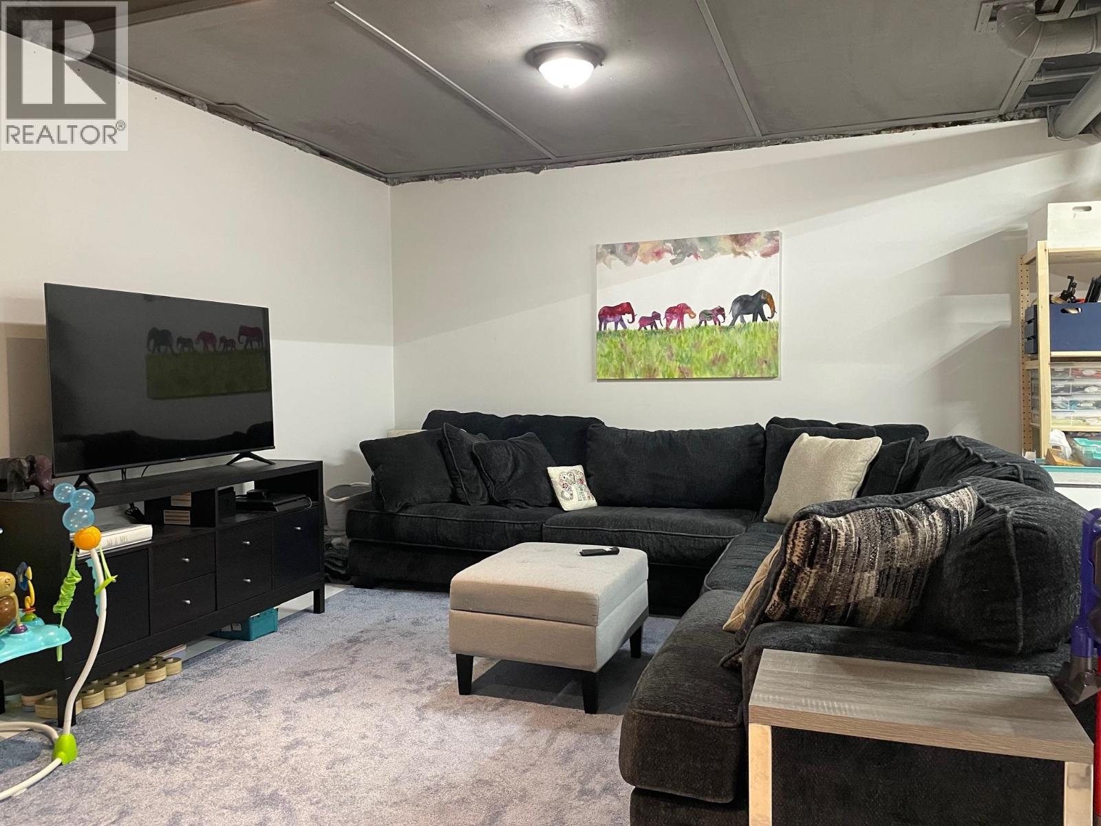 5212 HALLMARK CRESCENT, Fort Nelson