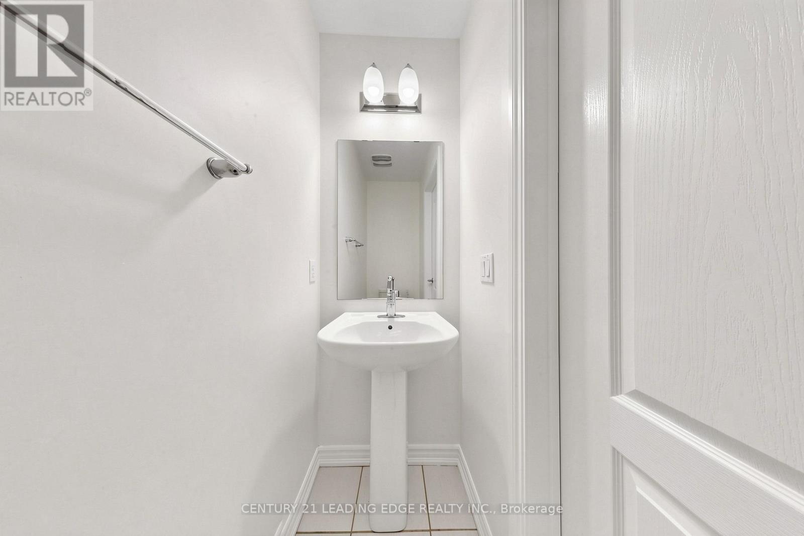 61 FAR NORTH COURT - 19