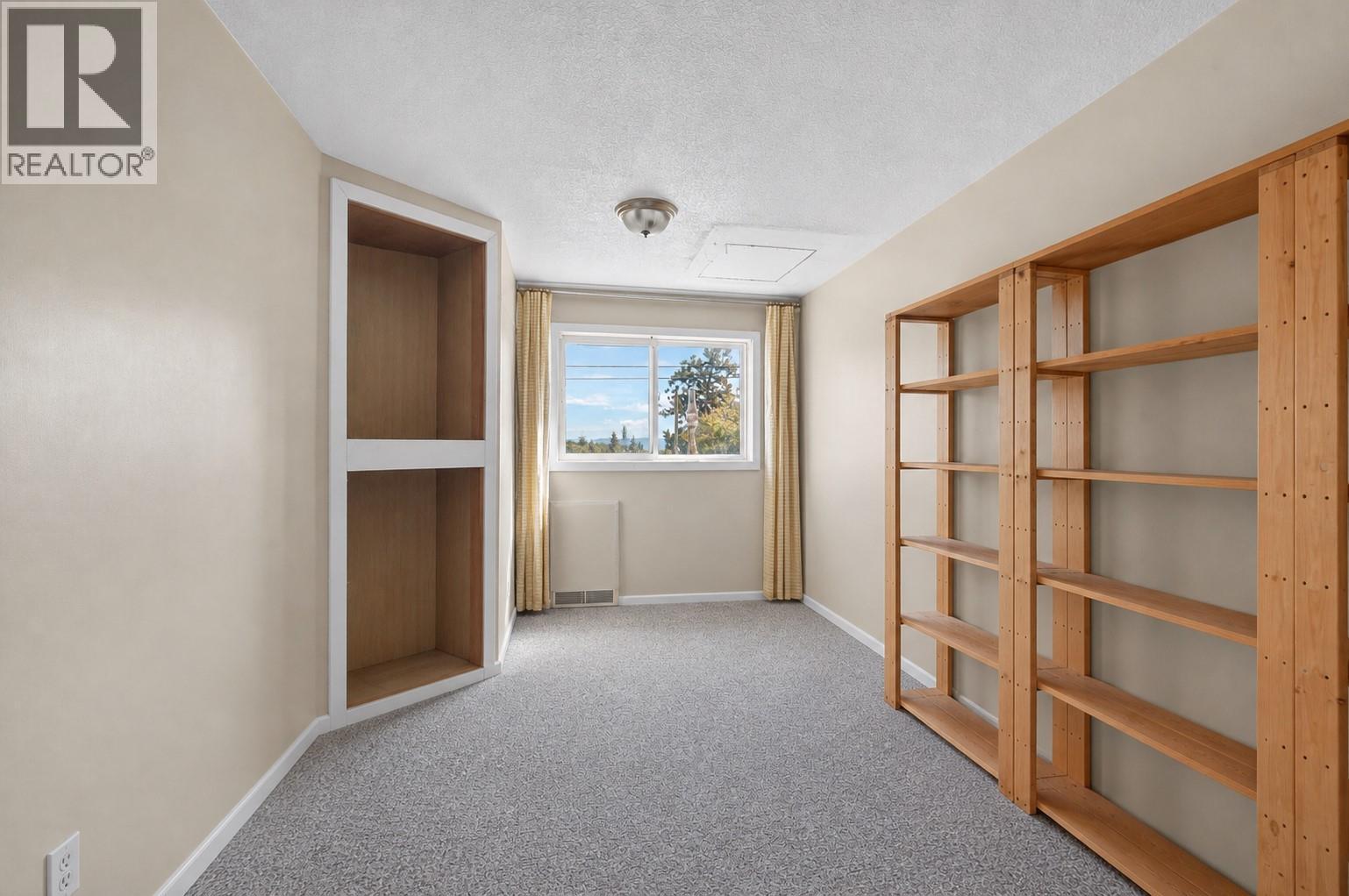905 Lower Debeck Road, Naramata