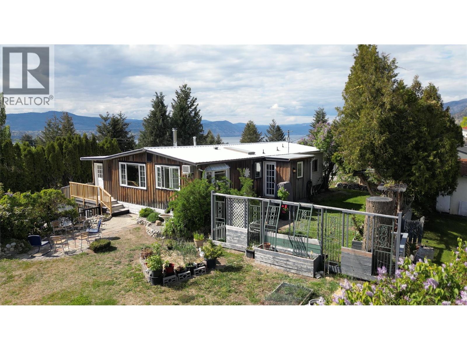 905 Lower Debeck Road, Naramata