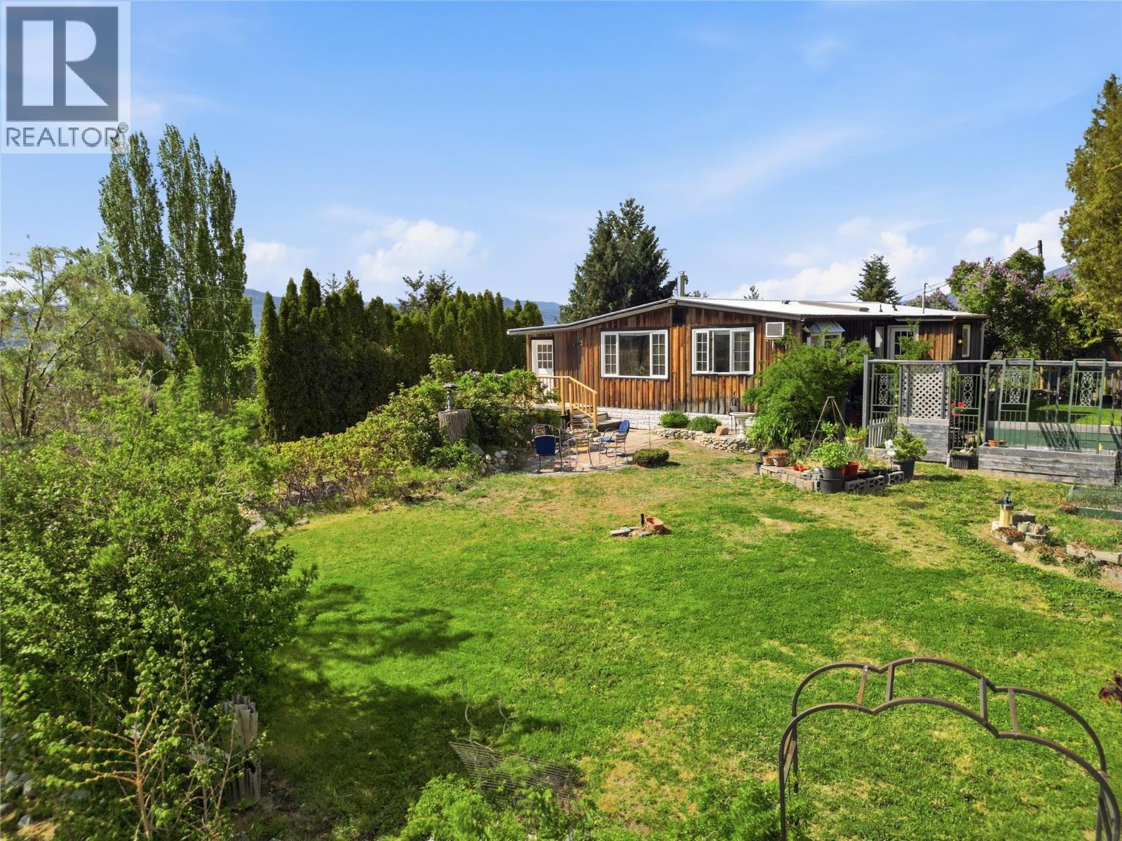 905 Lower Debeck Road, Naramata