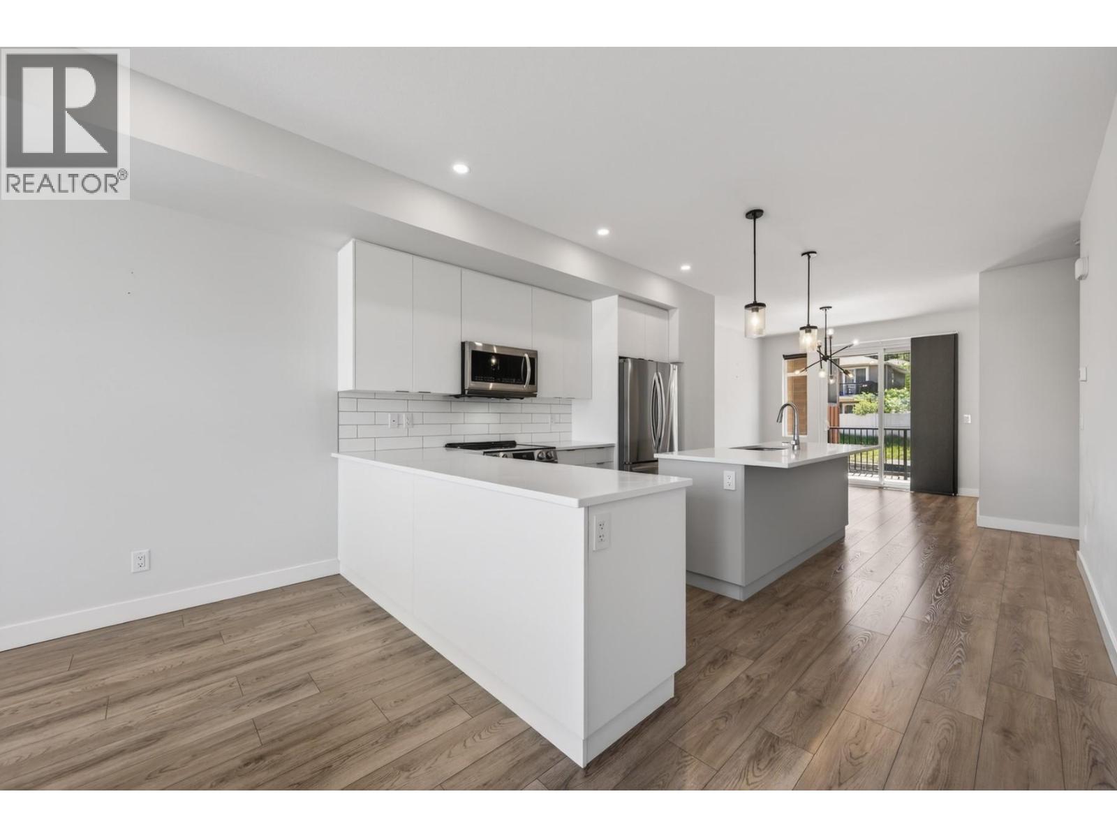 #130 1901 Qu'Appelle Boulevard - 8