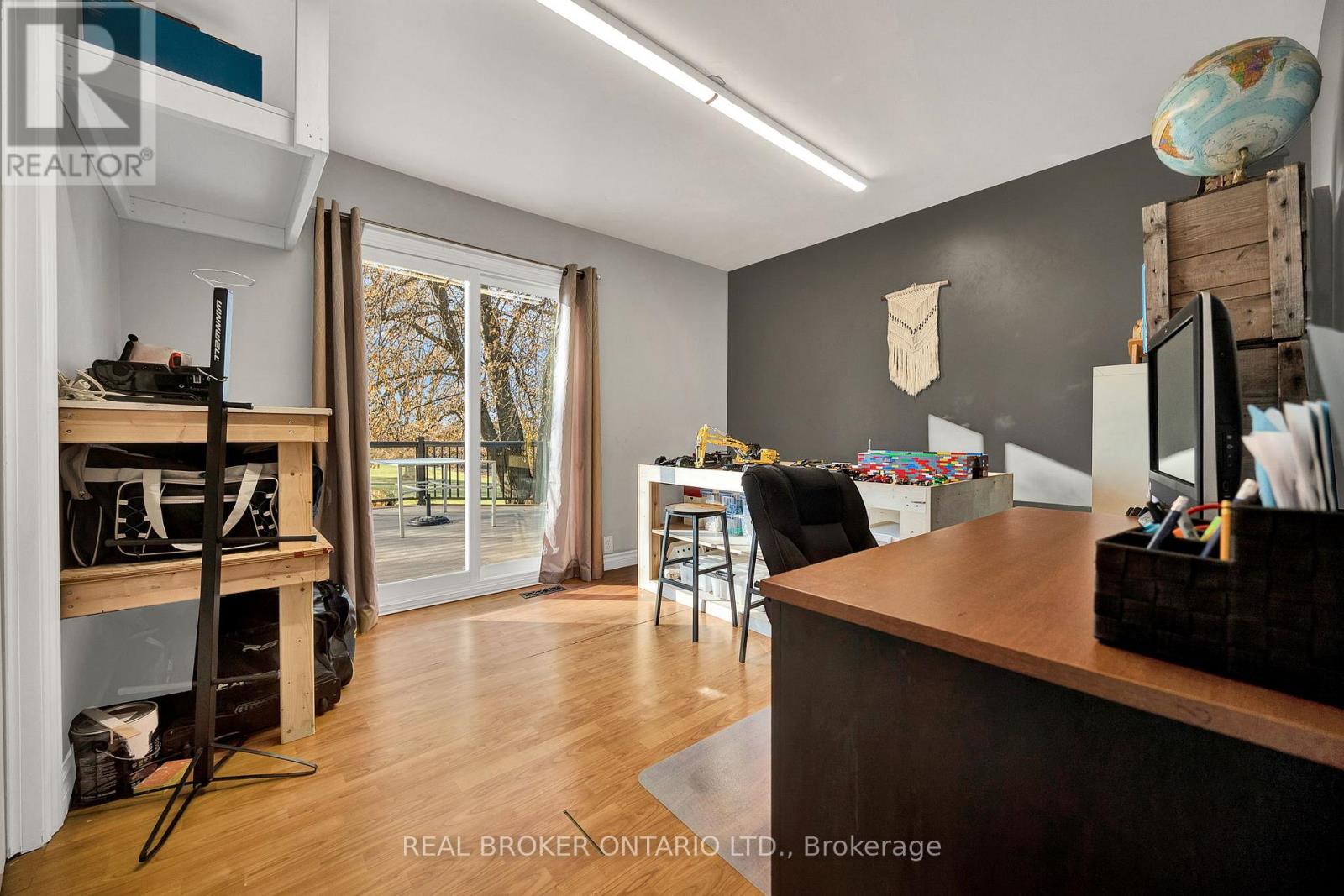 3766 LOBSINGER LINE - 20