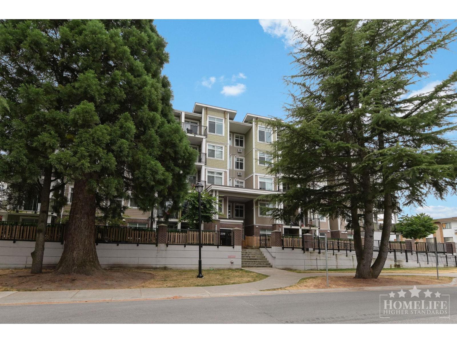 104 20686 EASTLEIGH CRESCENT