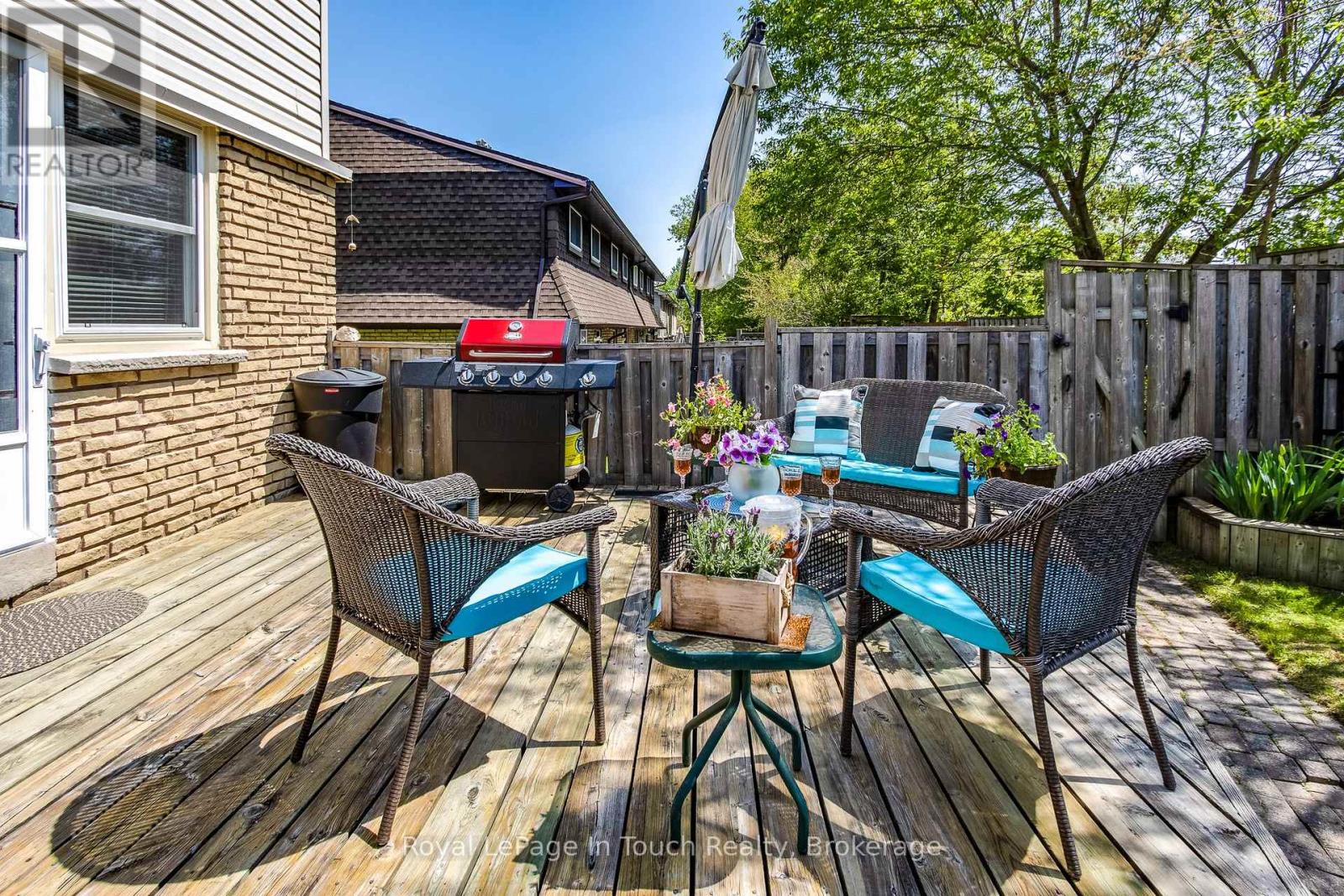 #4 233 INNISFIL STREET - 26