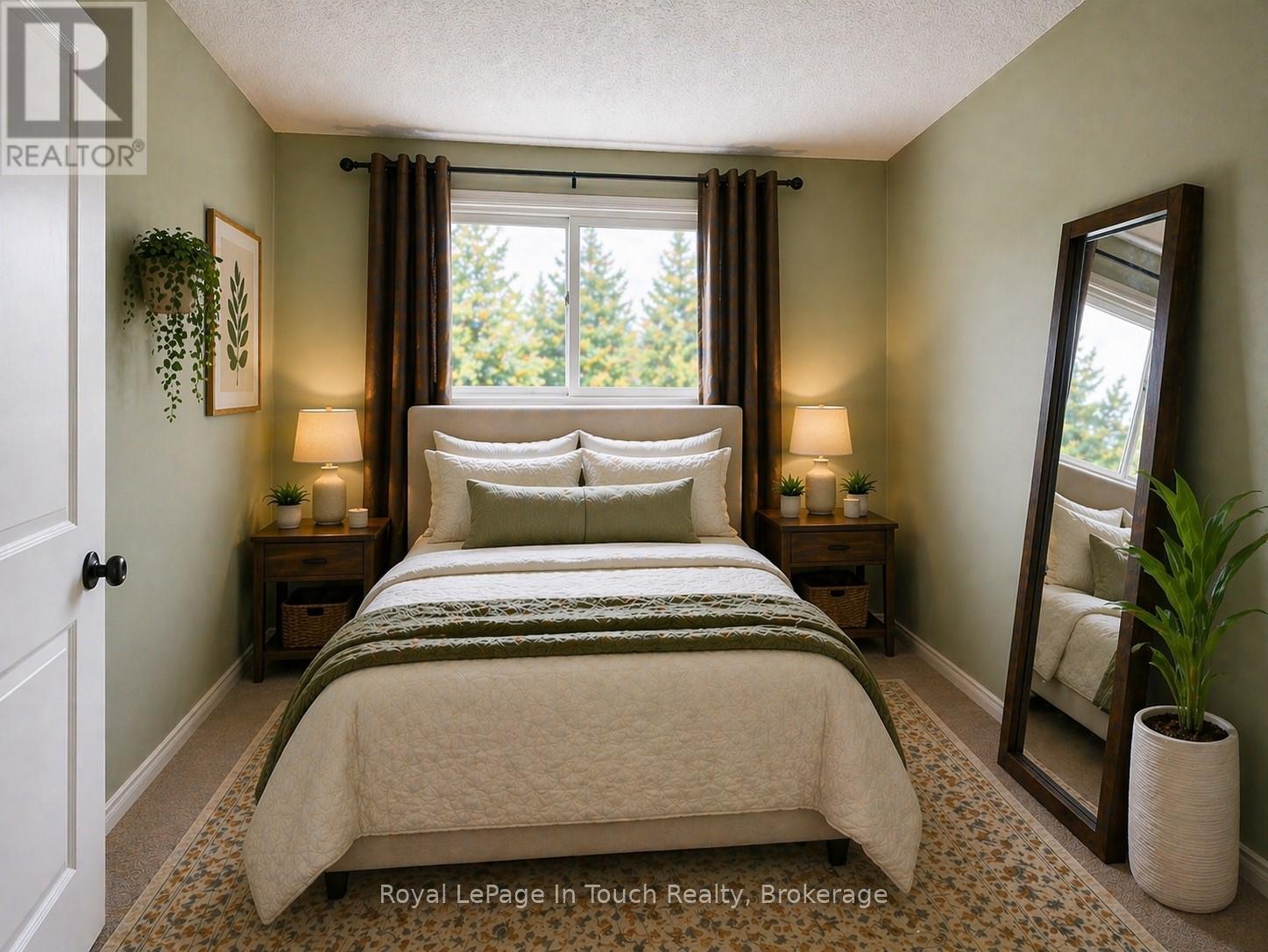 #4 233 INNISFIL STREET - 18