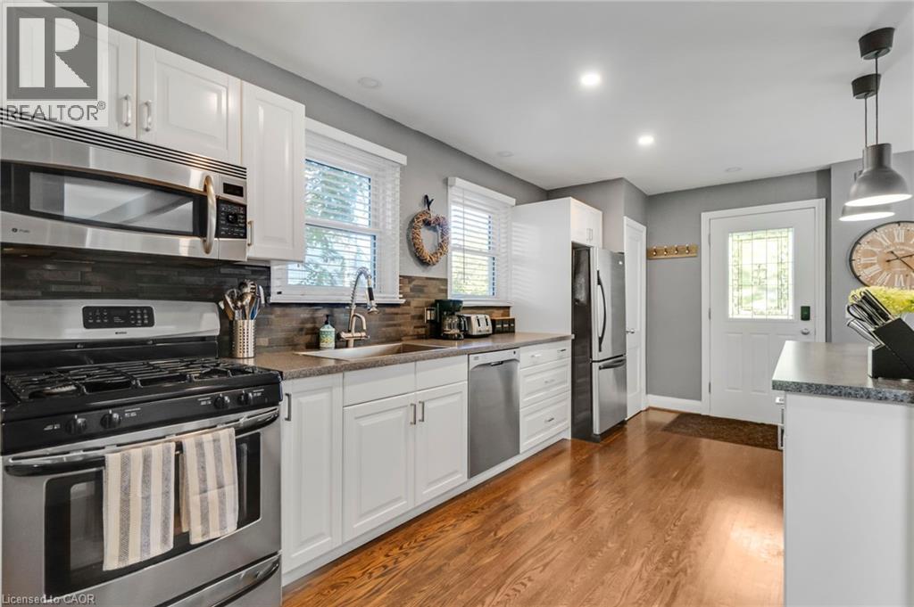 710 HAGER Avenue, Burlington, Ontario, L7S1R1 — Photo 11
