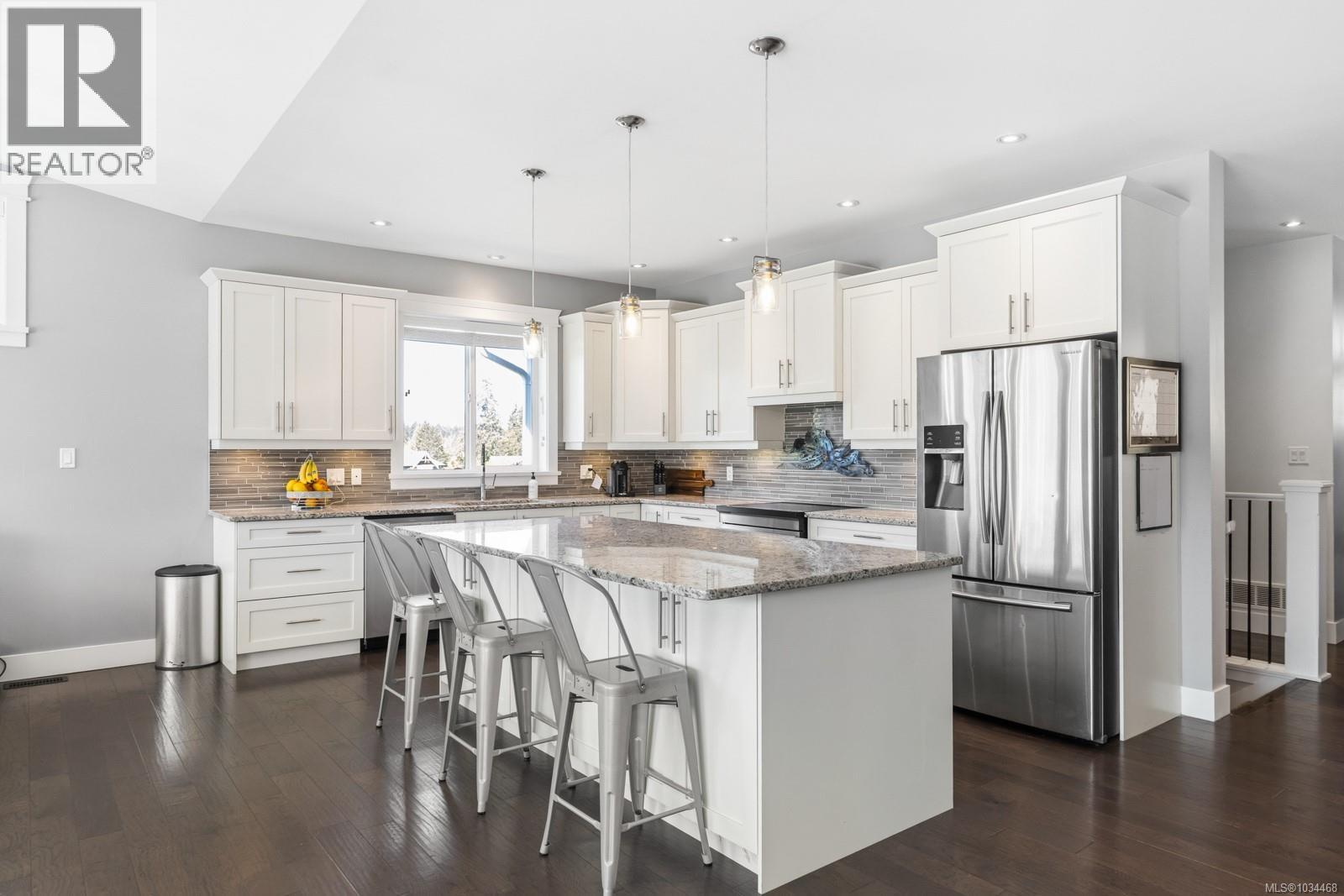  880 Pratt Road, Mill Bay