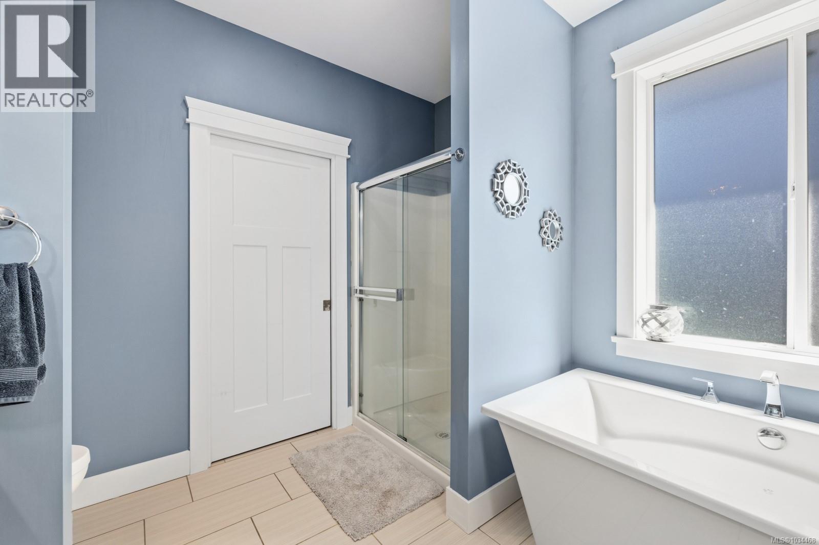  880 Pratt Road, Mill Bay