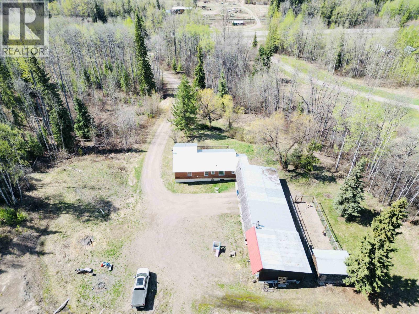 2500 BENNETT ROAD - 6