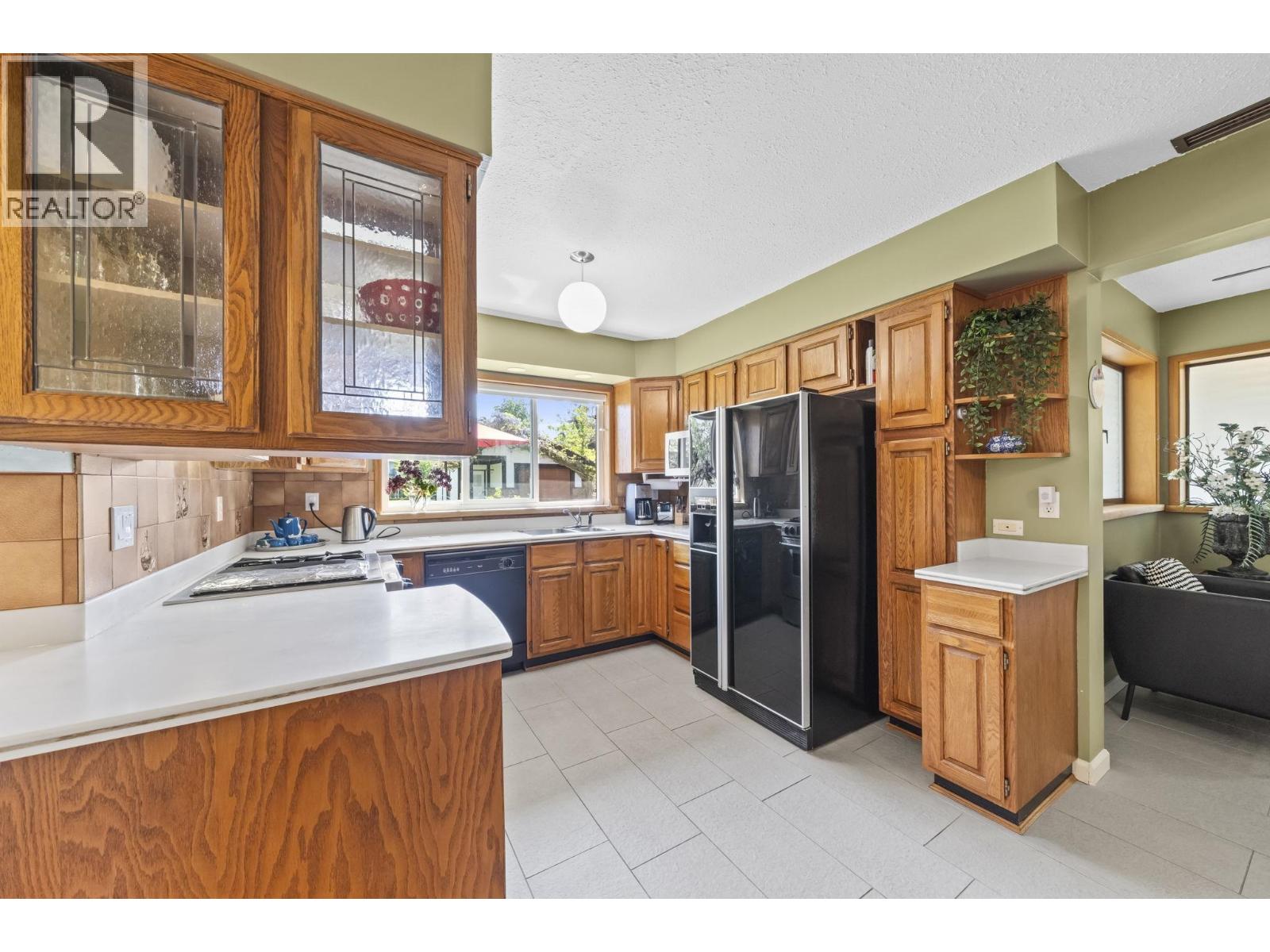 6546 GIBBONS Drive, Richmond