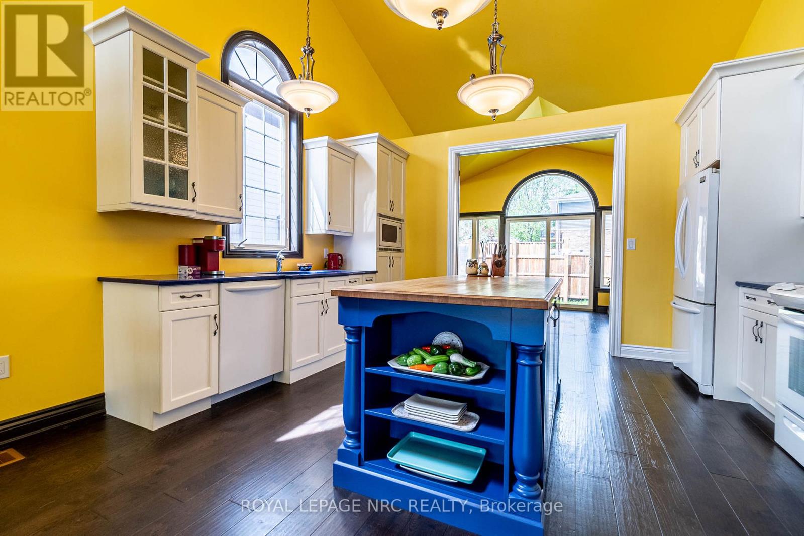 4807 ZIMMERMAN AVENUE - Image 9
