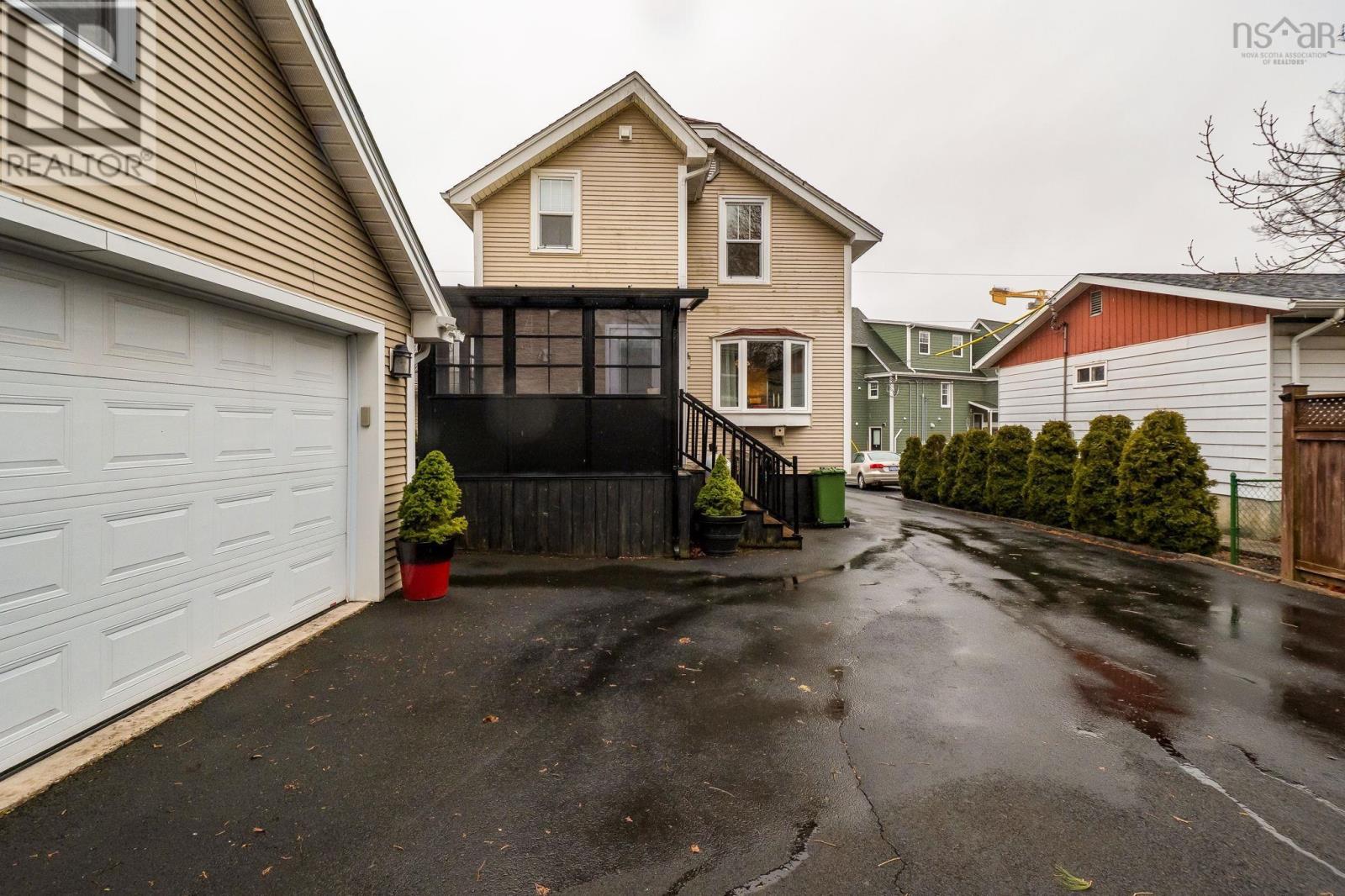 Property 3 of 41 of 8 Eaton Avenue