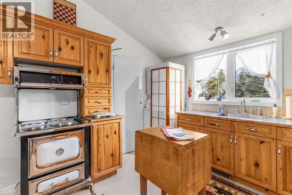 1001 9th Avenue - 11