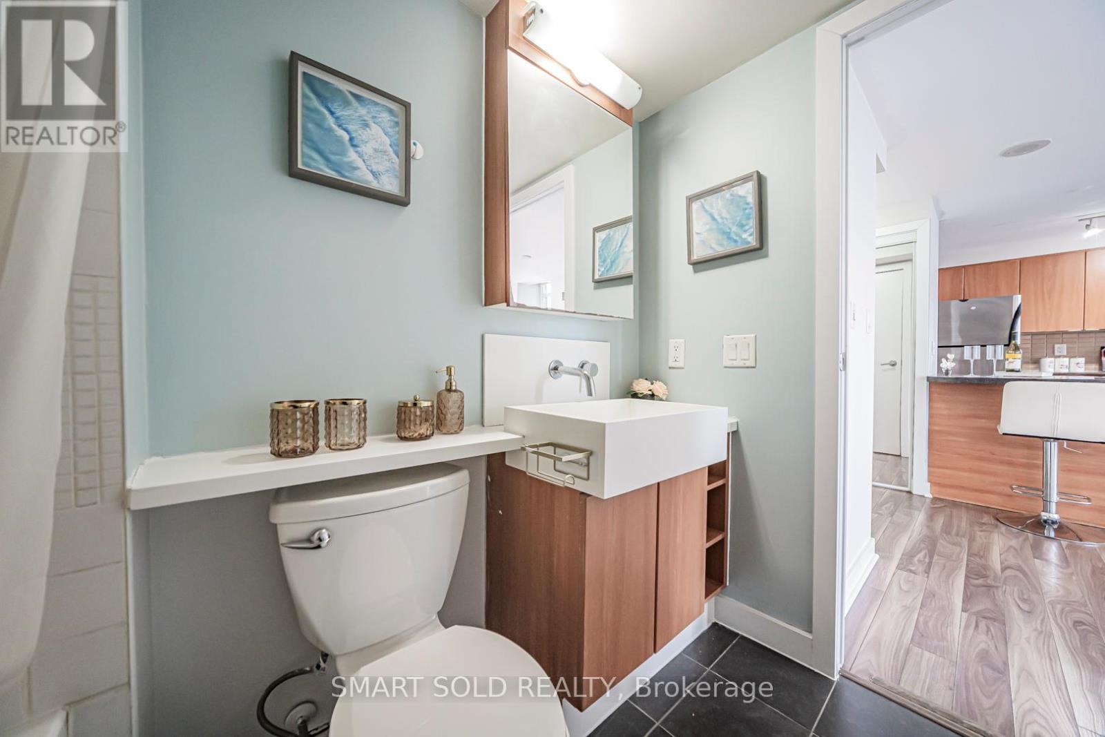 #2606 11 BRUNEL COURT - 35