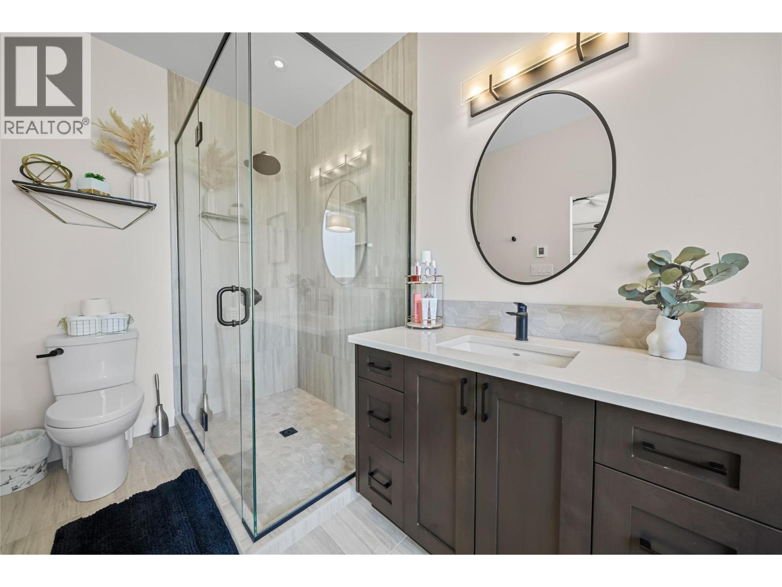  3456 18 Avenue Northeast, Salmon Arm