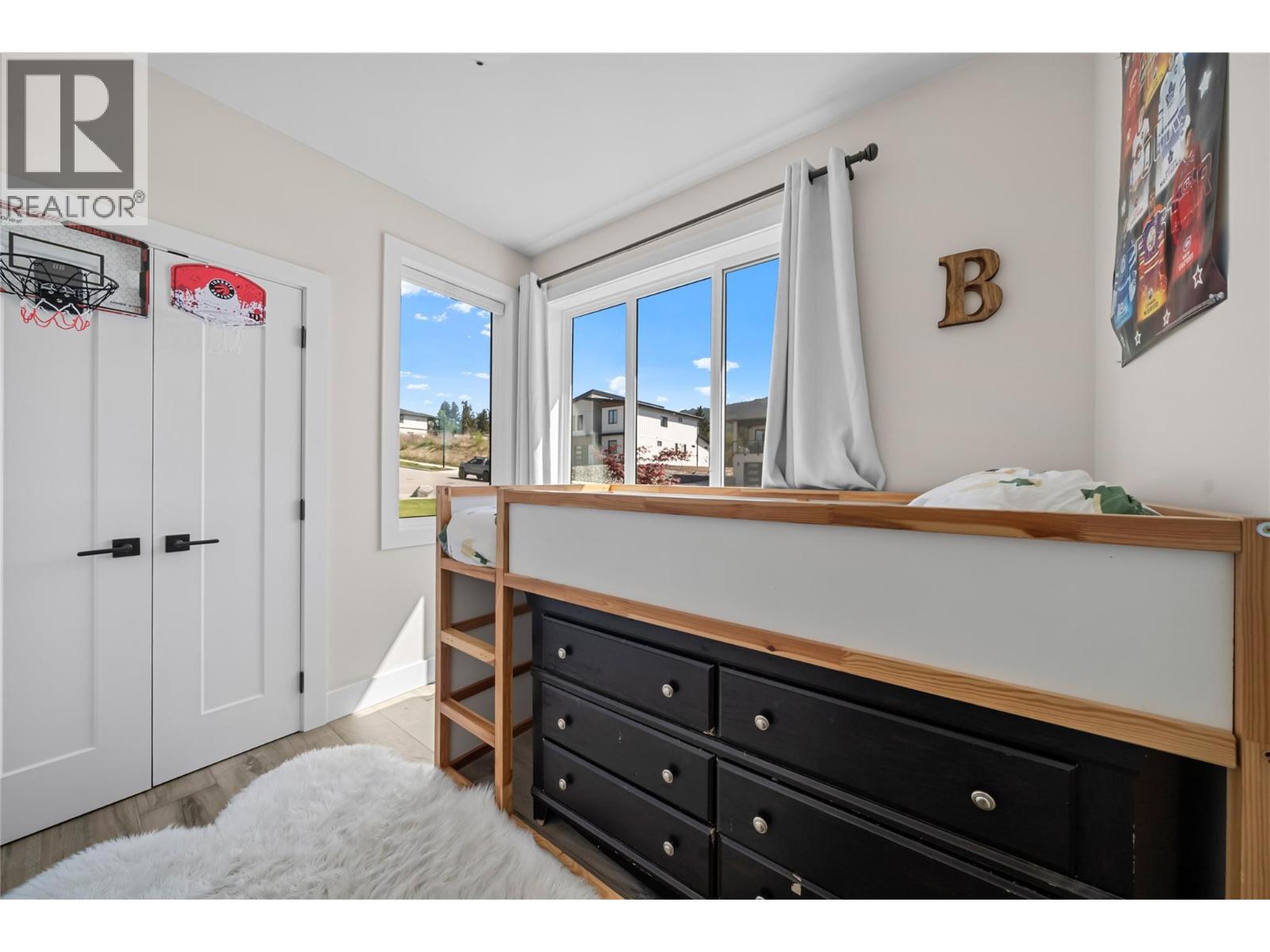  3456 18 Avenue Northeast, Salmon Arm