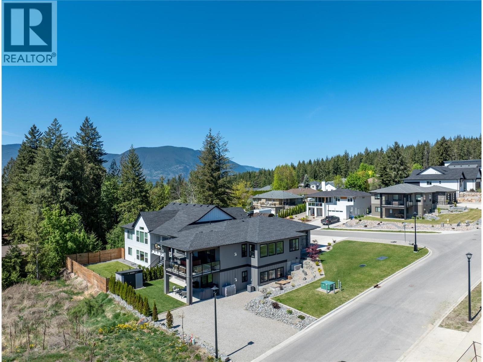  3456 18 Avenue Northeast, Salmon Arm
