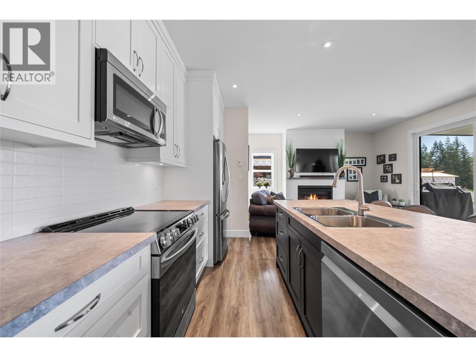  3456 18 Avenue Northeast, Salmon Arm